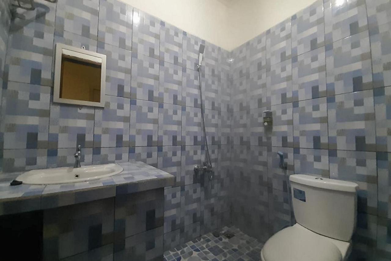 Reddoorz Near Kantor Walikota Bontang Nyerakat Ngoại thất bức ảnh